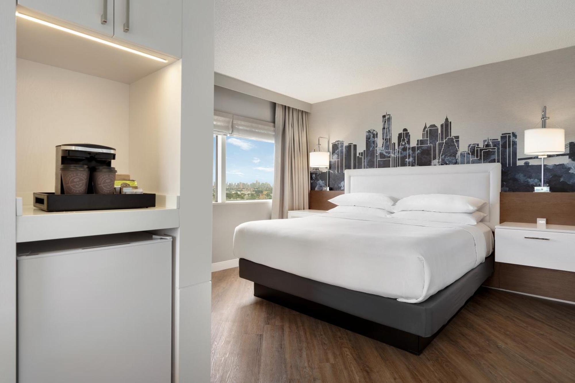 Hilton Meadowlands 4*